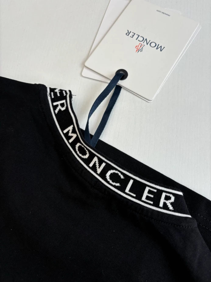 Moncler Logo-Trimmed Cotton T-Shirt - MRT02