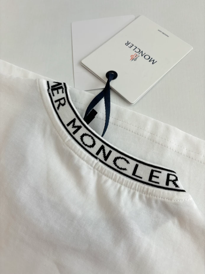 Moncler Logo-Trimmed Cotton T-Shirt - MRT03