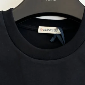 Moncler T-shirt - MRT05