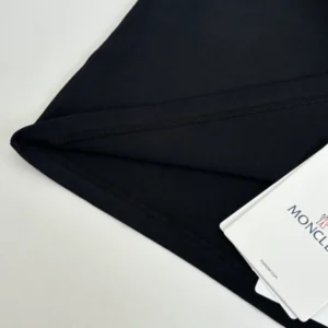 Moncler T-shirt - MRT05